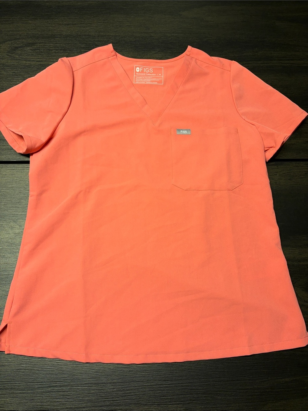 FIGS Catarina Scrub Top Size Medium Coral Pink
